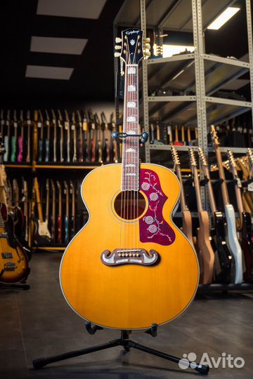 Epiphone J-200 Aged Natural Antique Gloss