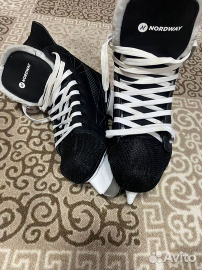 Продаю коньки