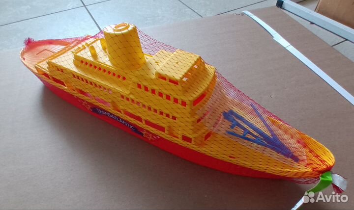 Корабль, игрушка