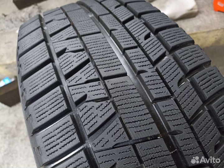 Yokohama Ice Guard IG50 215/55 R16