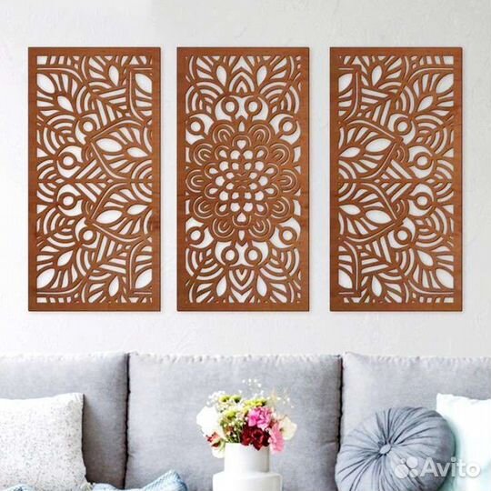 Панно из дерева декоративное