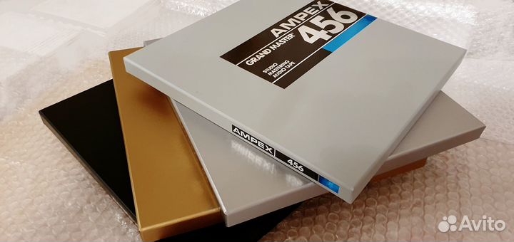 Коробки для 27 катушек. ampex 456 gм