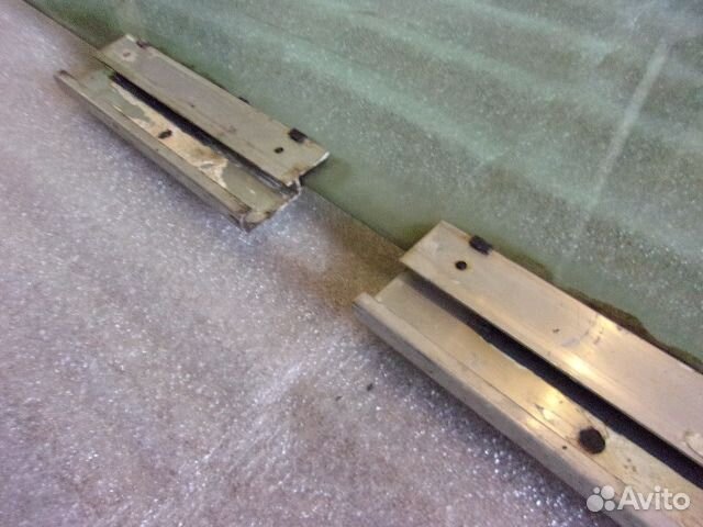 Бмв Е34, стекло заднее правое дверное