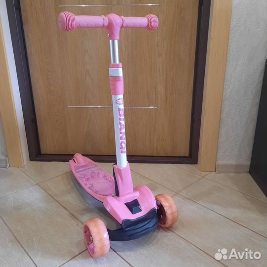 Самокат детский трехколесный складной