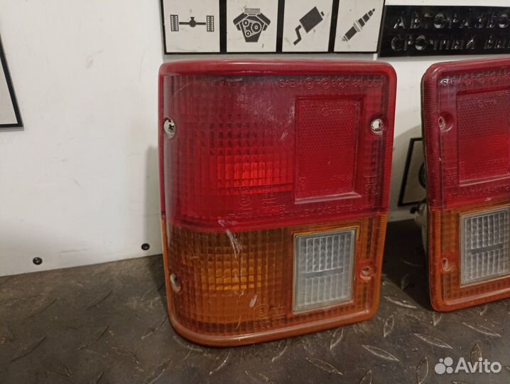 Фонарь задний для Mitsubishi Pajero 1