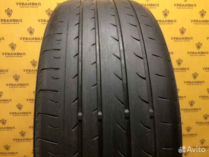 Yokohama BluEarth RV-02 235/50 R18 97V