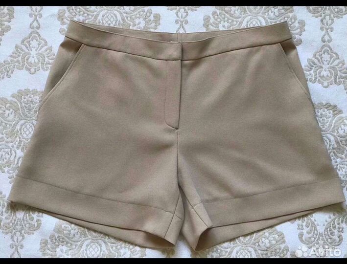 Шорты новые женские р.44