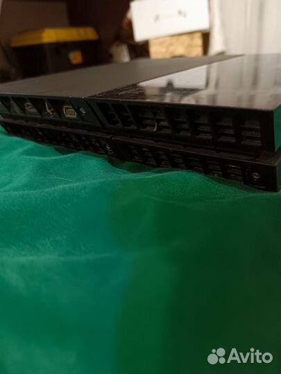 Sony playstation 4 PS4 pro 1tb с играми