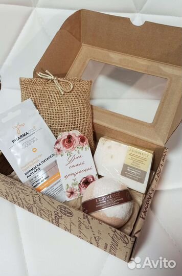 Подарок, подарочный набор