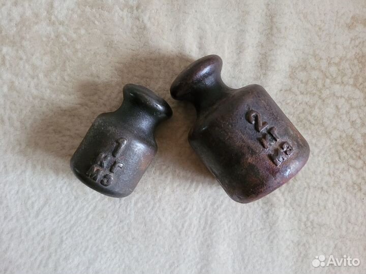 Гири весовые СССР, 1 и 2 кг