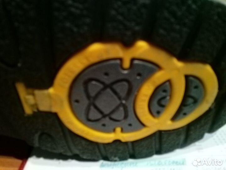 Ботинки антилед женские зимние 38 размера новые