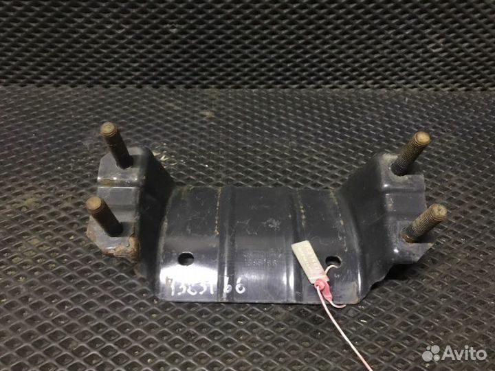 Кронштейн ресивера Scania P 2004-2020