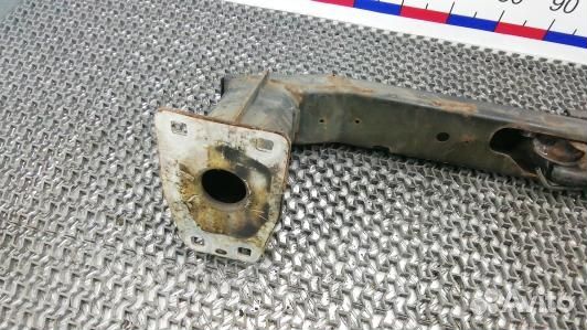 Усилитель бампера передний (кронштейн) land rover