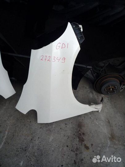 Крыло переднее правое Honda Fit GD L13A 2001-2007