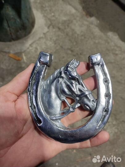 Подкова лошадь литьё