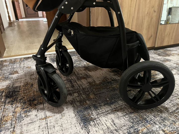 Коляска peppy sandra