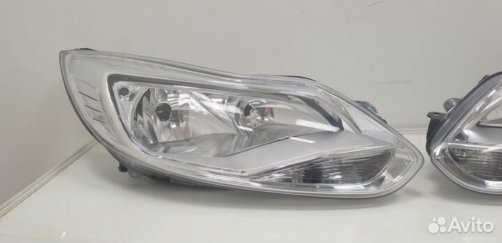 Фара правая ford focus III