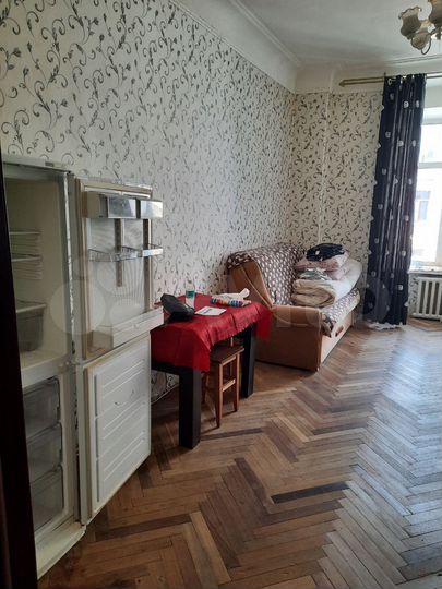 Комната 17 м² в 4-к., 4/6 эт.