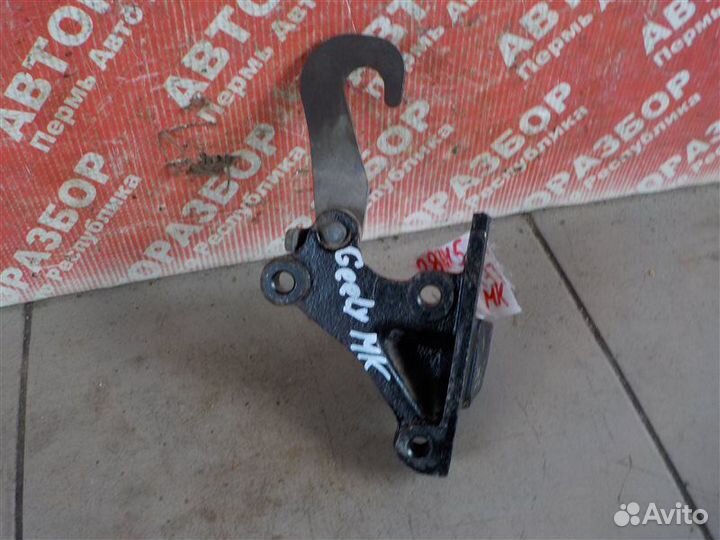 Кронштейн генератора Geely Mk LG1 MR479QA 2008