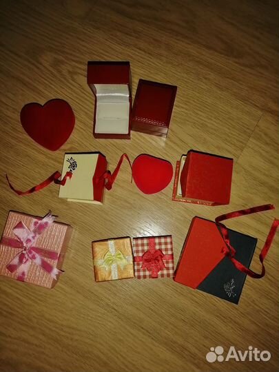 Продаю подарочные коробочки,мешочки под украшения