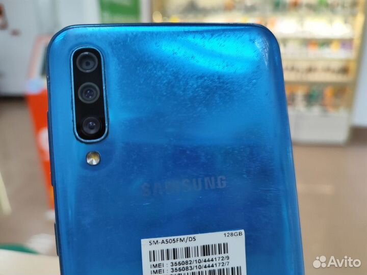 Samsung Galaxy A50, 6/128 ГБ