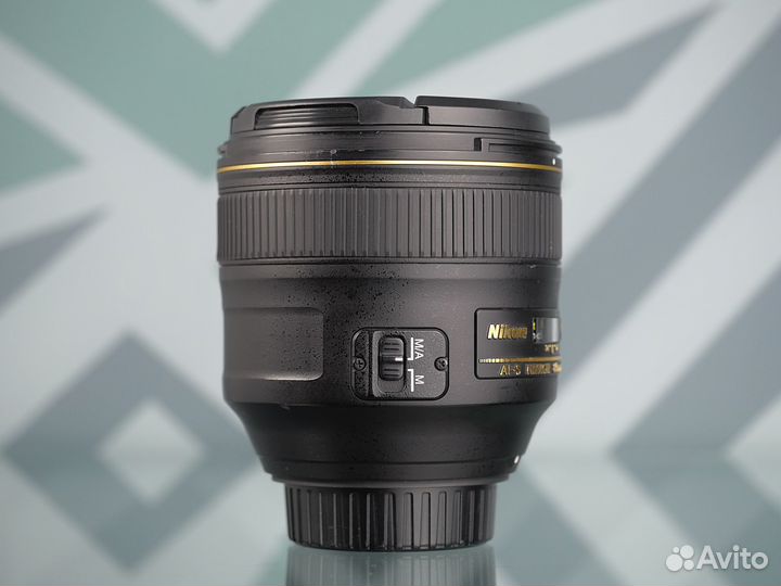 Nikon 85mm f/1.4G AF-S Nikkor