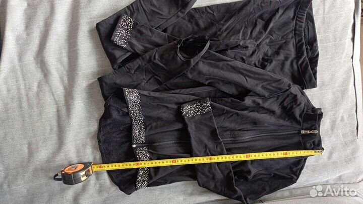 Тренировочный костюм для фигурного катания