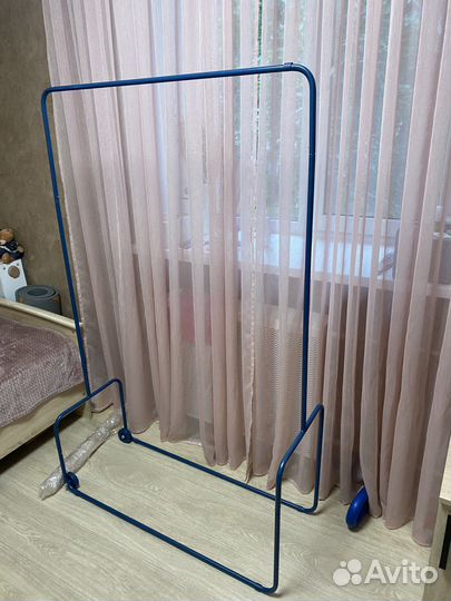 Вешалка напольная