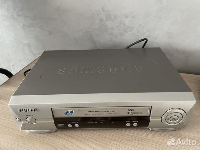 Видеомагнитофон