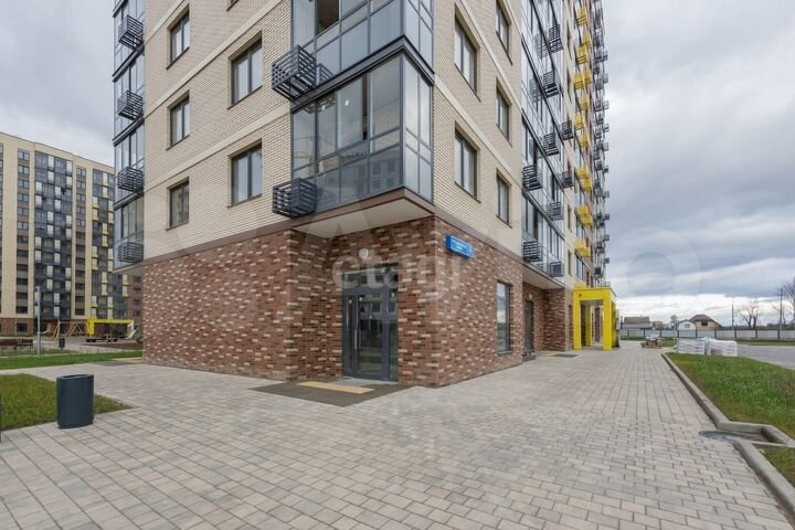 2-к. квартира, 49,2 м², 8/17 эт.