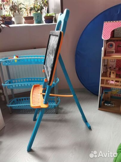 Мольберт тринога