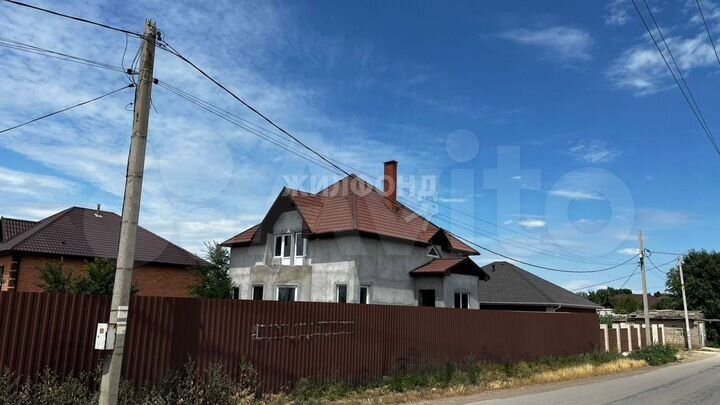 Дом 162 м² на участке 7 сот.