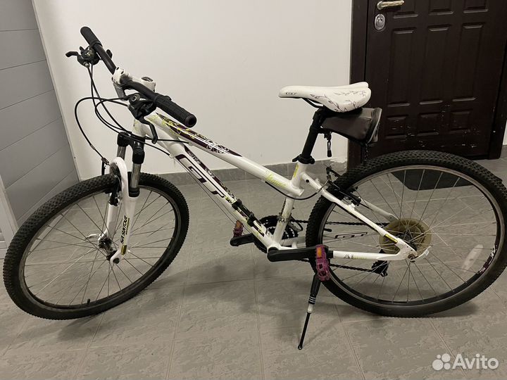 Велосипед GT Laguna 27,5