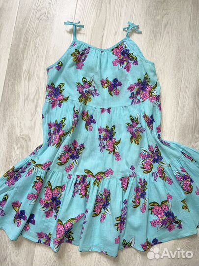 Одежда для девочки на 134-140