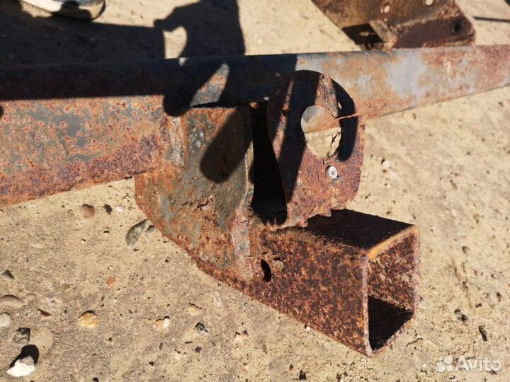 Фаркоп Mitsubishi L200