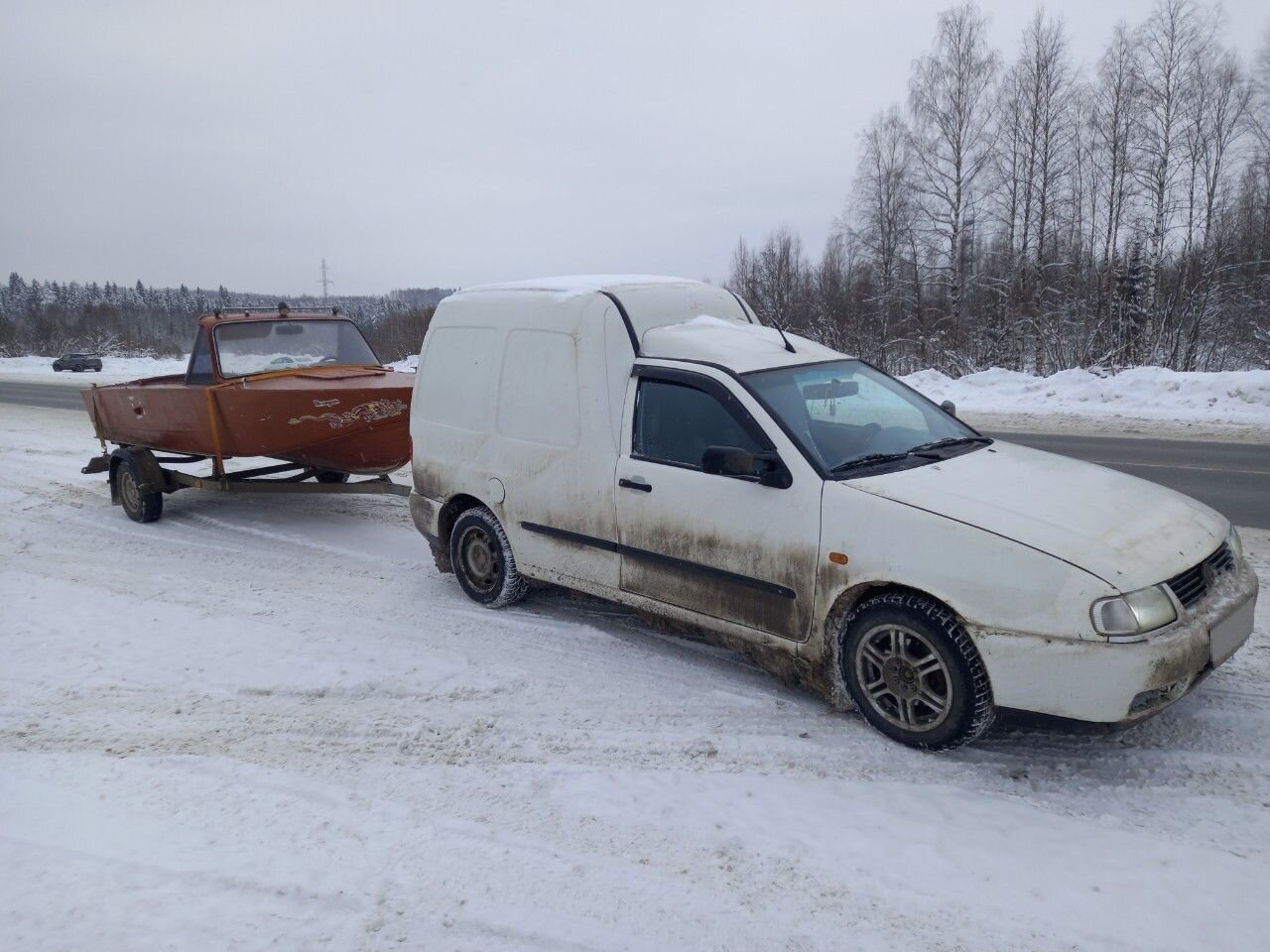 Volkswagen Caddy: фото владельца