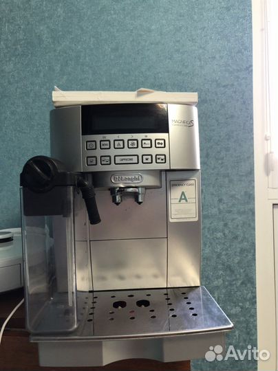 Кофемашина delonghi ecam 22.360