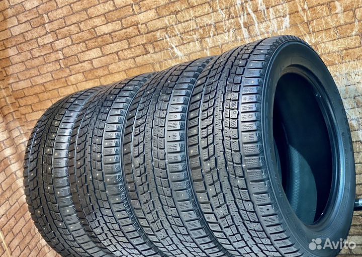 Dunlop SP Winter Ice 01 205/55 R16