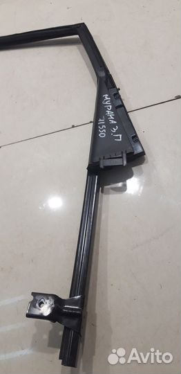 Уплотнитель стекла двери (задний, правый)