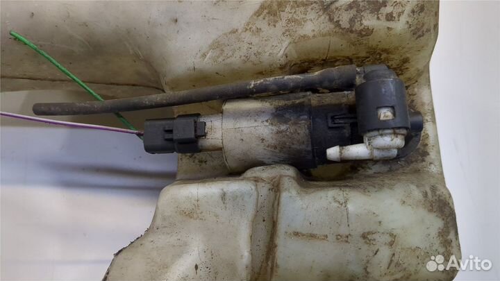 Бачок омывателя Nissan Primastar, 2004