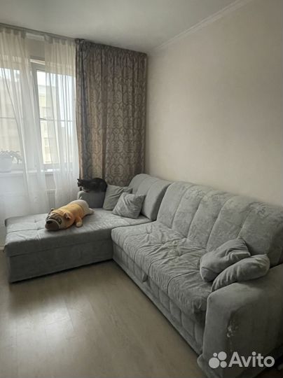 Большой угловой диван бу