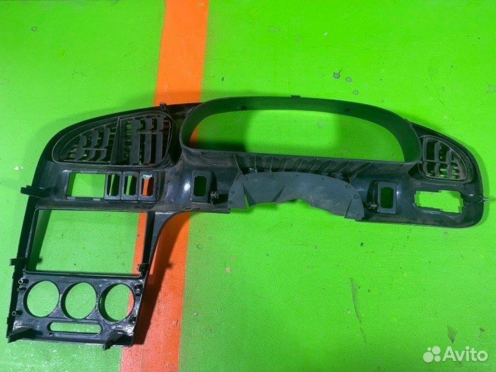 Накладка центральной консоли Kia Spectra S6D 2006