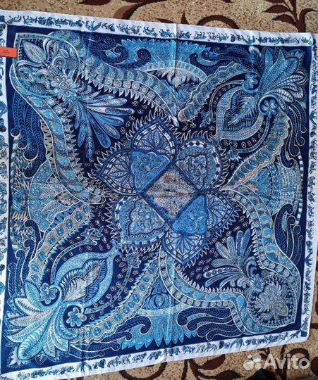 Платок,шарф,сумки