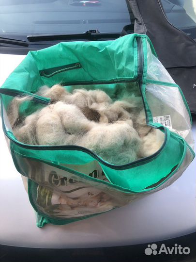 Собачья шерсть пух