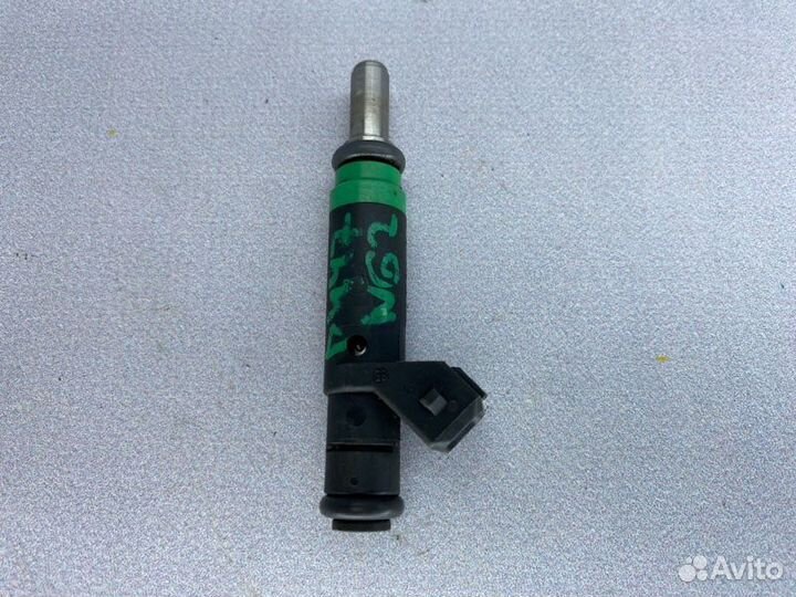 Форсунка топливная Bmw X5 E53 рестайлинг N62 4.4I