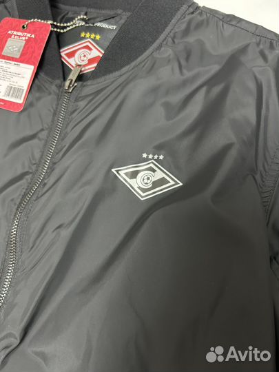 Бомбер хк Спартак Москва