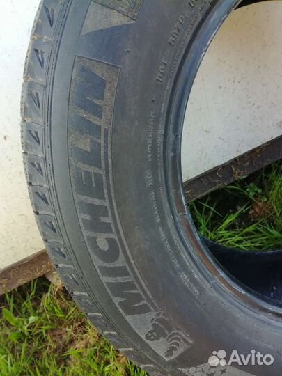 Michelin Latitude X-Ice 235/70 R16