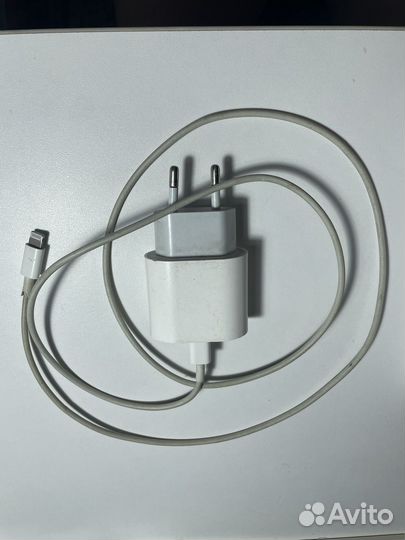 Телефон iPhone 12 mini