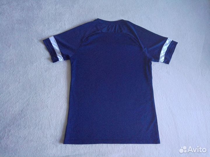 Футболка Nike