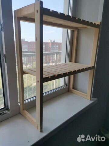 Стеллаж на окно для цветов, рассады и кошек